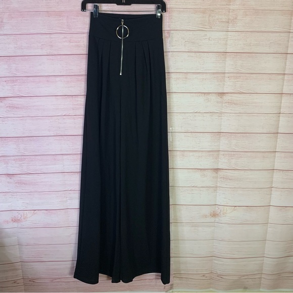 Fashion Nova Black Thrive Undet Pressure Wide Leg Pants Size Medium - Picture 2 of 6